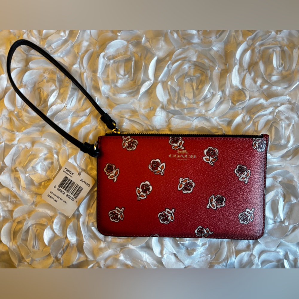 Coach Floral Wristlet New With Tags